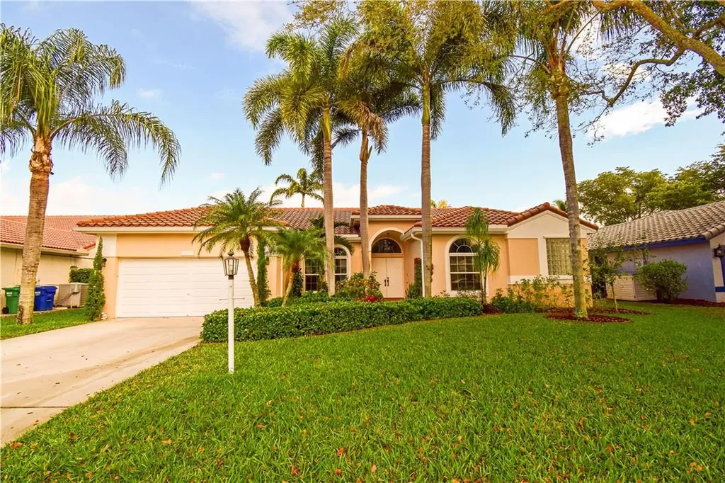9127 NW 41st Manor Coral Springs FL 33065
