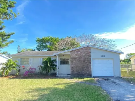 6712 NW 27th Street Margate FL 33063