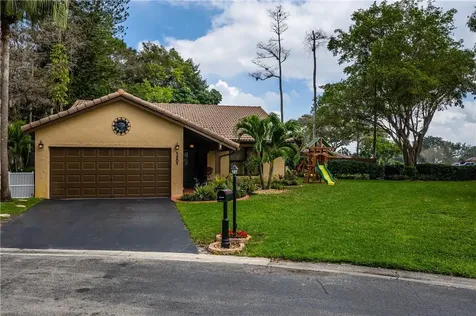 1501 Riverwood Lane Coral Springs FL 33071