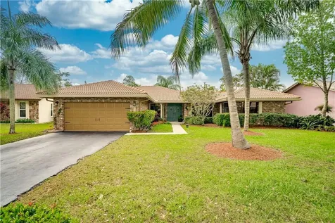 5064 NW 66th Drive Coral Springs FL 33067