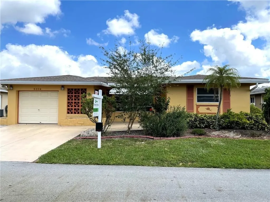 5204 NW 49th Avenue Tamarac FL 33319