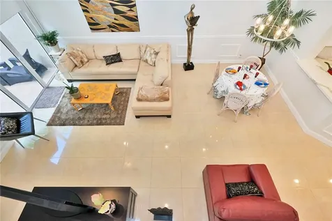 1086 SW 158th Way Pembroke Pines FL 33027