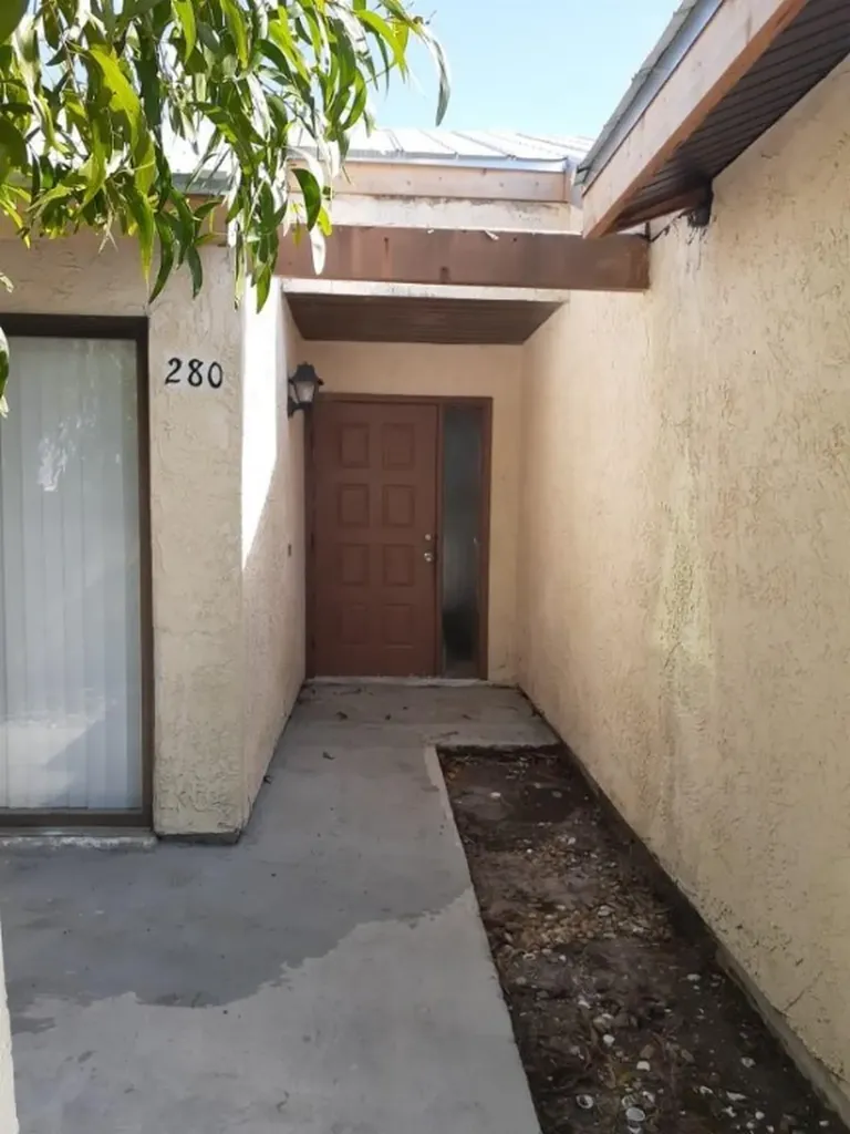280 SW Sterret Circle Port St Lucie FL 34953