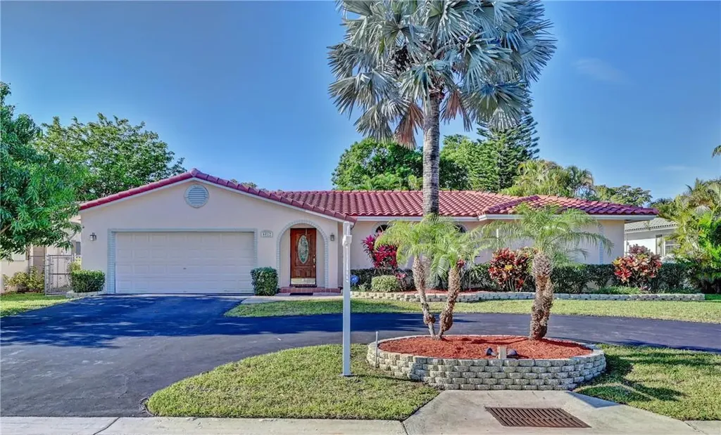 8512 NW 18th Place Coral Springs FL 33071