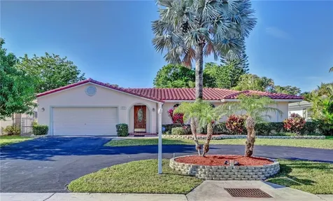 8512 NW 18th Place Coral Springs FL 33071