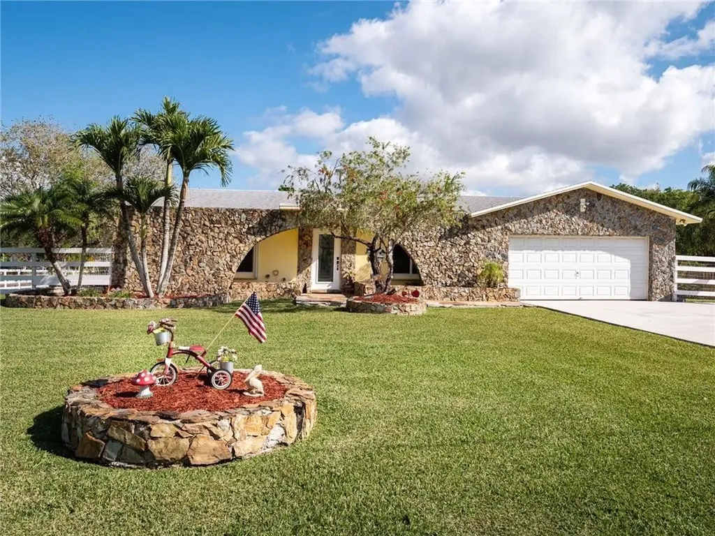 18531 SW 58th Street Southwest Ranches FL 33332