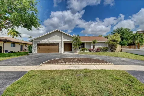 7701 NW 11th Court Plantation FL 33322