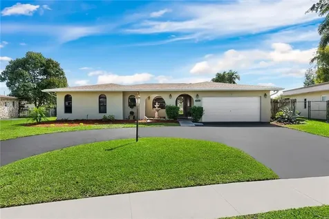 1010 NW 76th Avenue Plantation FL 33322