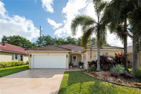 2397 NW 184th Terrace Pembroke Pines FL 33029