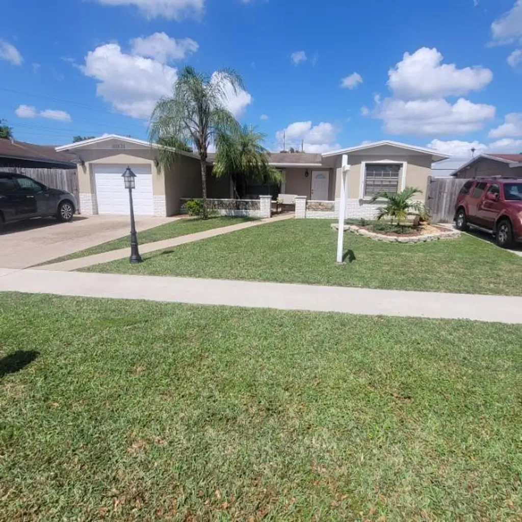 8931 NW 23rd Street Pembroke Pines FL 33024