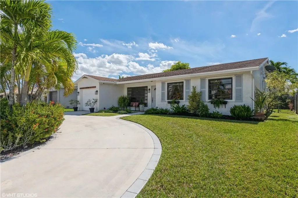 11730 NW 40th Place Sunrise FL 33323