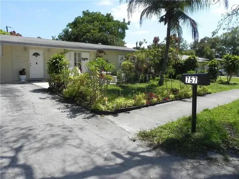 757 S 62nd Avenue Hollywood FL 33023