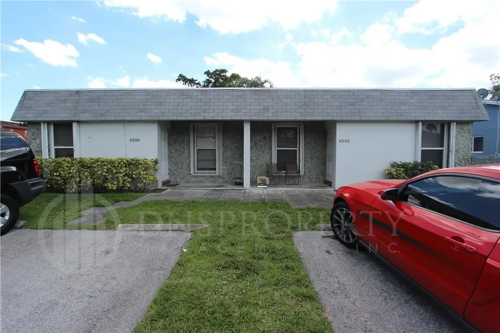 6500-6502 SW 48th Street Davie FL 33314
