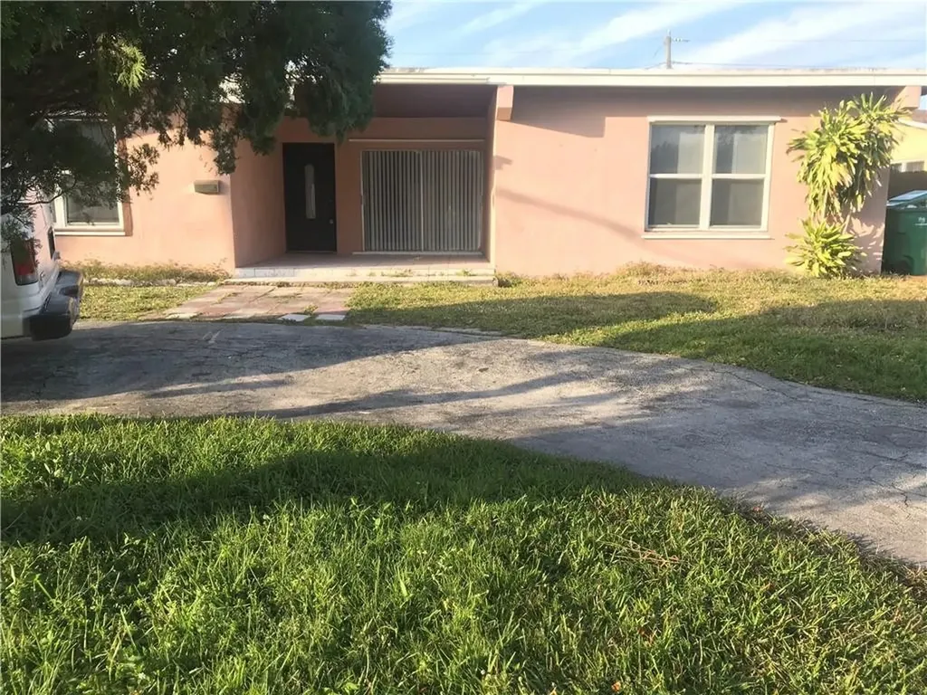 6773 Ixora Drive Miramar FL 33023