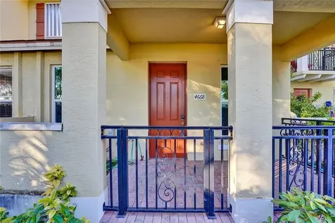 4668 Acadian Trail Coconut Creek FL 33073