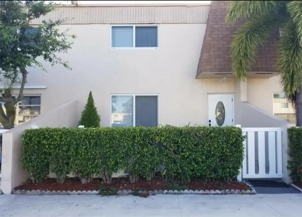1051 NW 80th Terrace Margate FL 33063