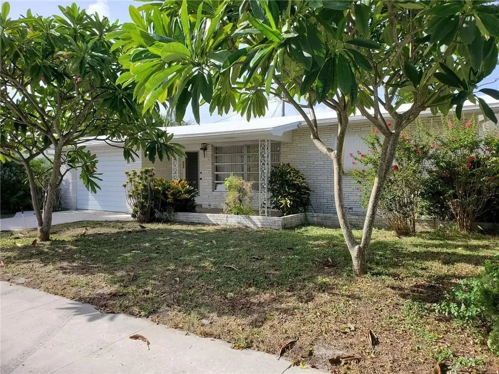 1331 Flamingo Drive Lantana FL 33462