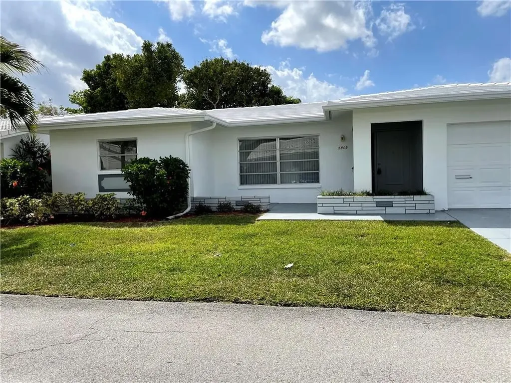 5809 NW 83rd Terrace Tamarac FL 33321