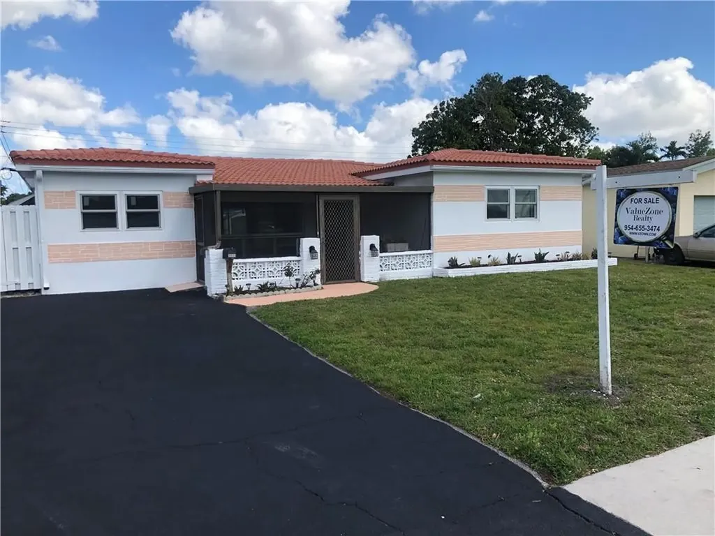 1811 Jamaica Drive Miramar FL 33023