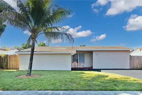 7140 Allen Street Hollywood FL 33024