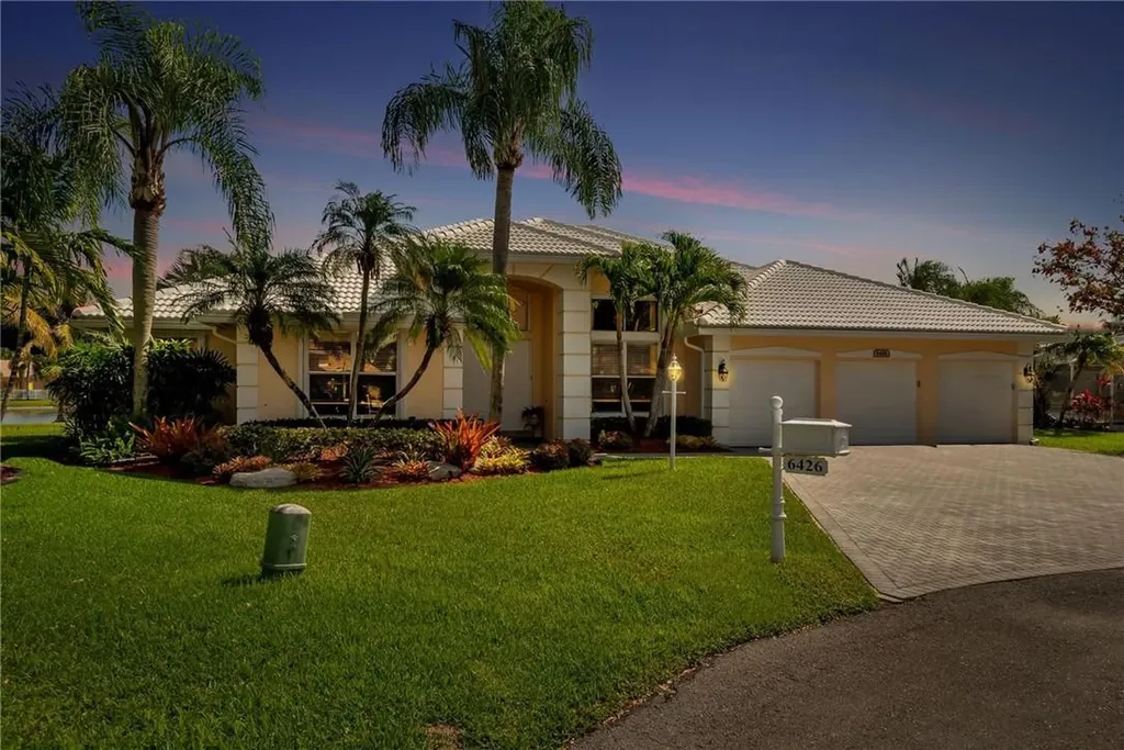 6426 Saranac Circle Davie FL 33331