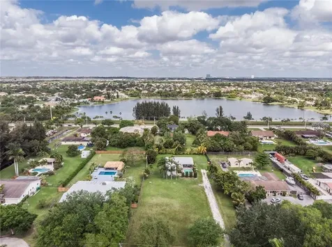 14111 SW 15th Court Davie FL 33325