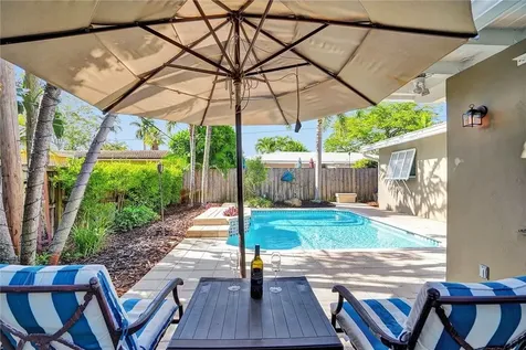 3940 NE 17th Avenue Oakland Park FL 33334