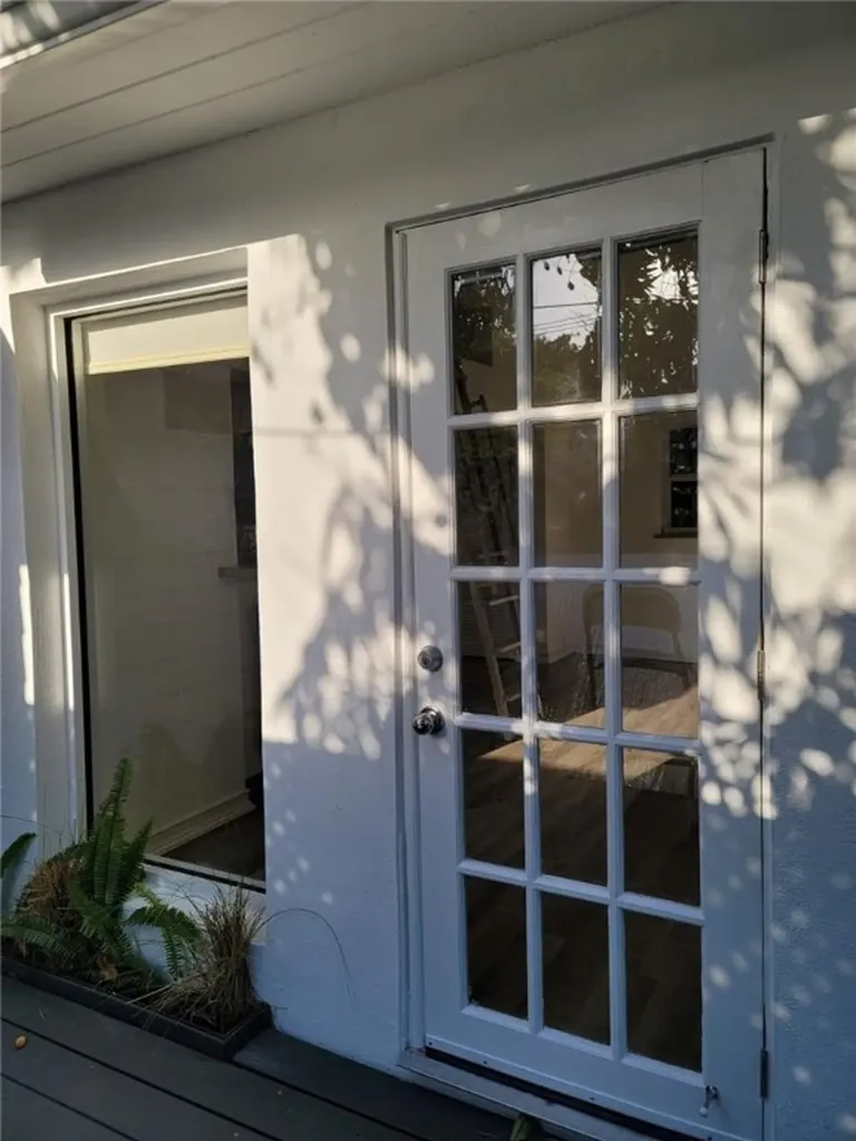 975 NE 128th Street North Miami FL 33161