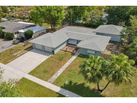 624 N Bel Air Drive Plantation FL 33317