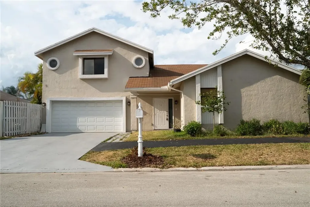 9867 Orange Park Trail Boca Raton FL 33428
