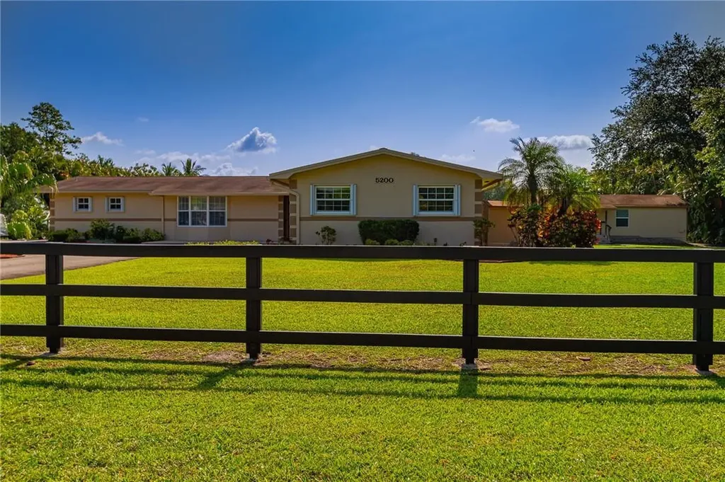 5200 SW 163rd Avenue Southwest Ranches FL 33331