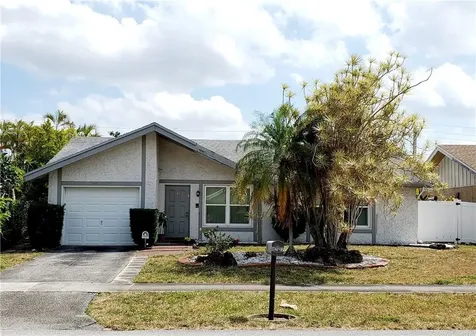 8202 SW 14th Court North Lauderdale FL 33068