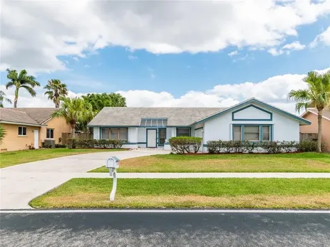 5610 W Waterford Drive Davie FL 33331