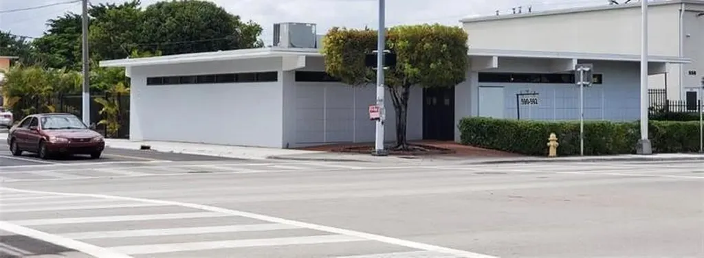 590 SW 27th Avenue Miami FL 33135