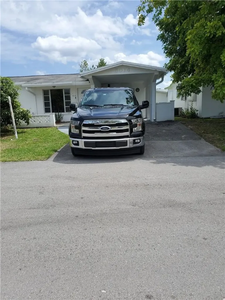 5014 NW 43rd Street Lauderdale Lakes FL 33319