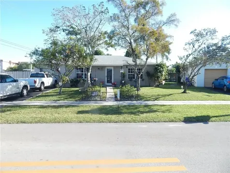 8131 SW 10th Court North Lauderdale FL 33068