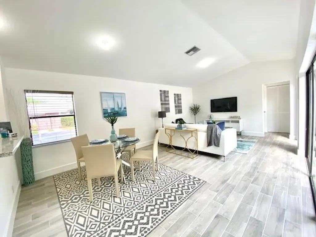 51 NW 115th Avenue Plantation FL 33325