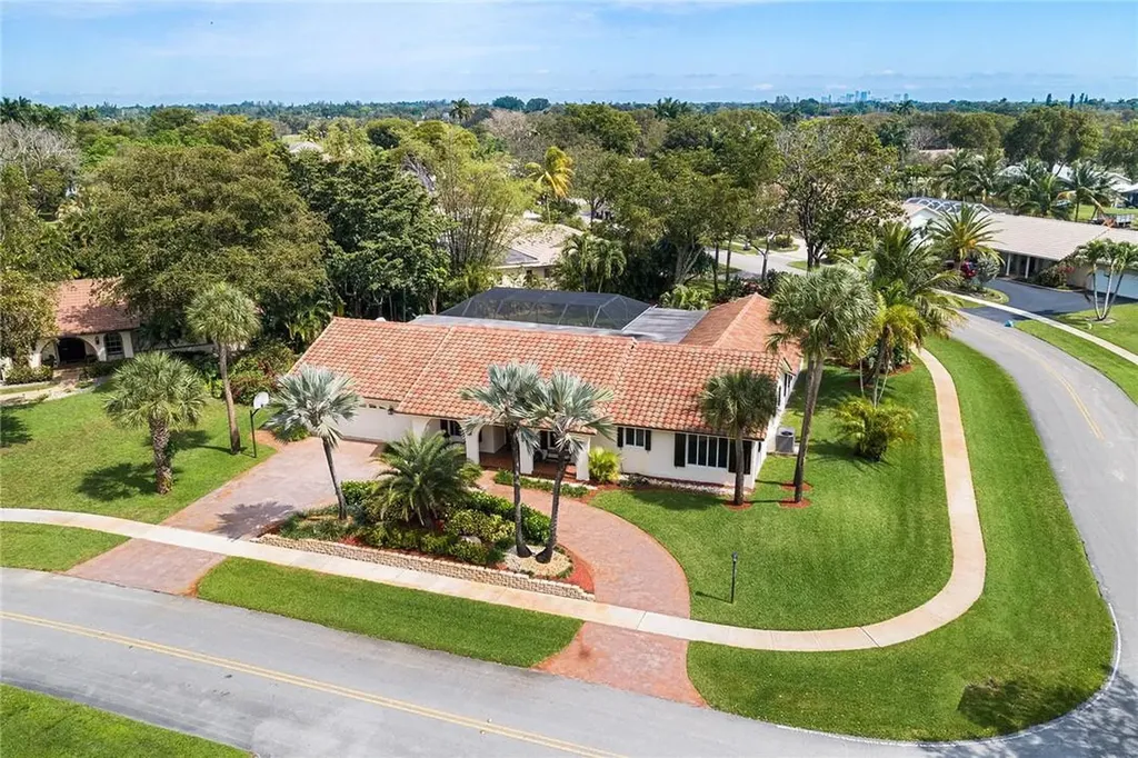 7101 SW 6th Street Plantation FL 33317