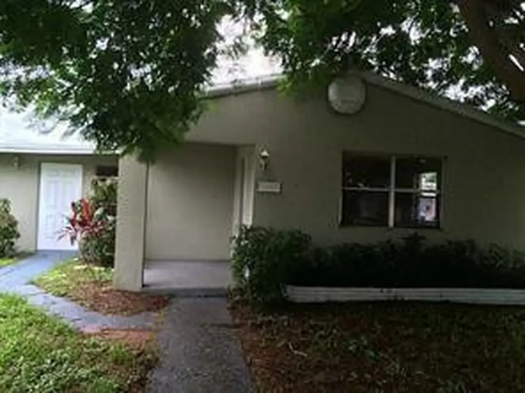 2101 N 24th Avenue Hollywood FL 33020