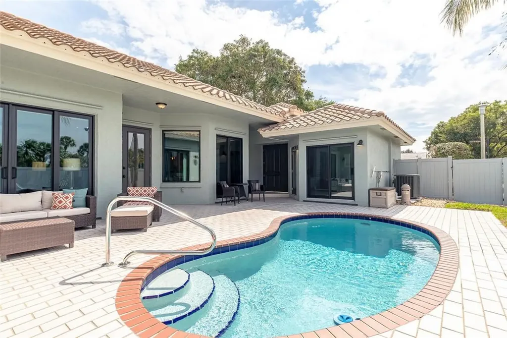 141 Orange Drive Boynton Beach FL 33436
