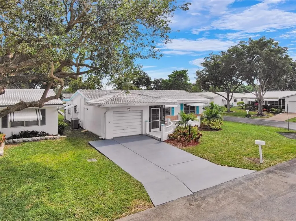 1520 NW 87th Lane Plantation FL 33322