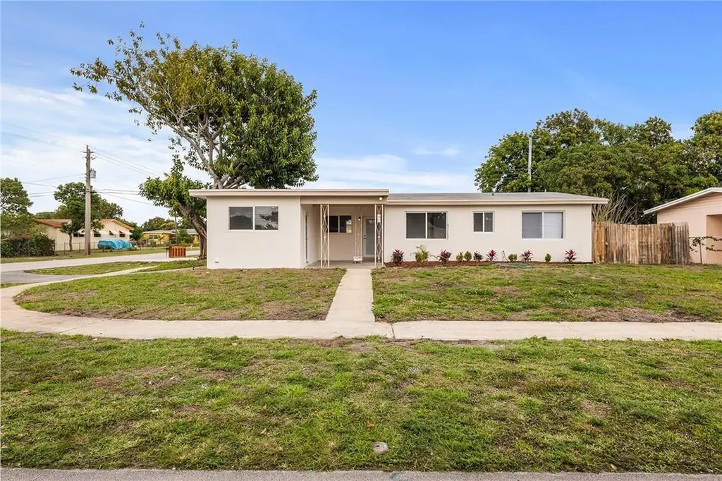 4841 NW 12th Court Lauderhill FL 33313