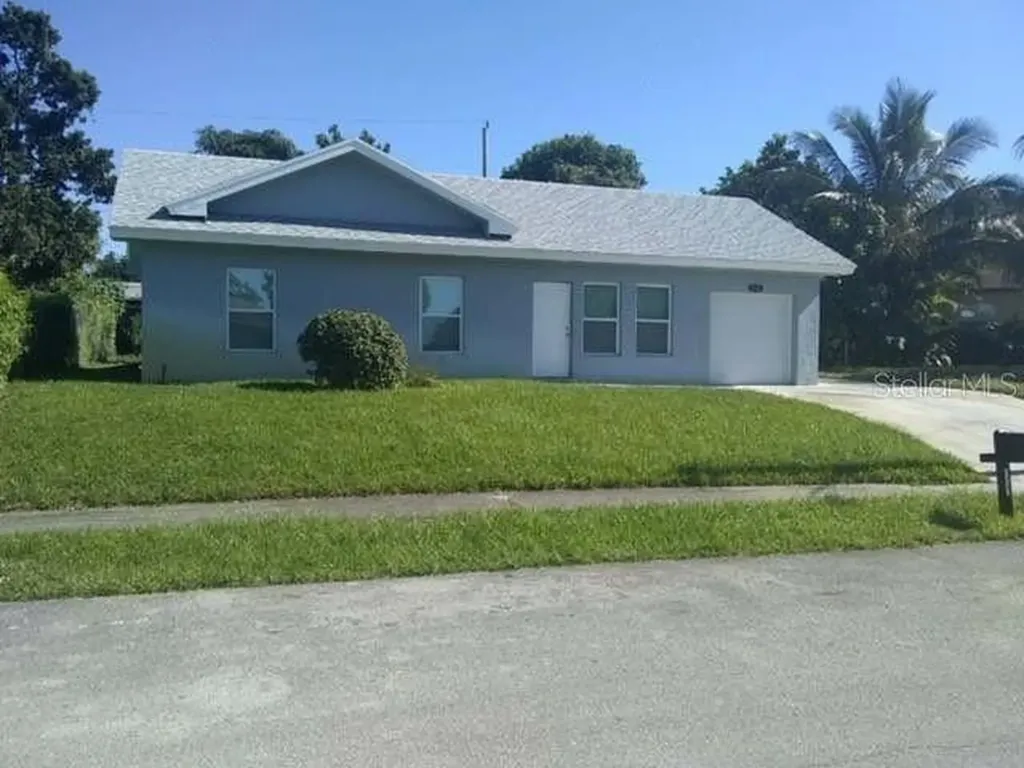 1337 SW 21st Way Delray Beach FL 33445