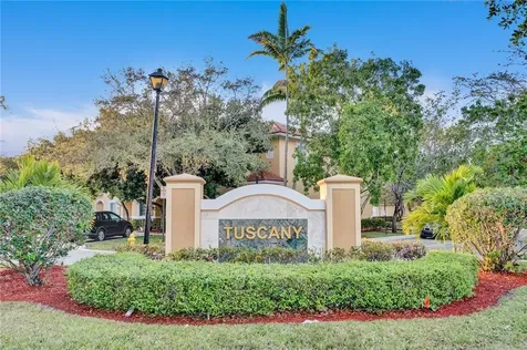 5729 Tuscany Way Tamarac FL 33321
