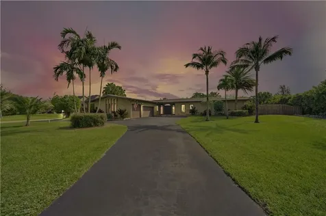 2080 NW 118th Avenue Plantation FL 33323