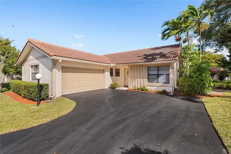 9501 Shadow Wood Lane Coral Springs FL 33071