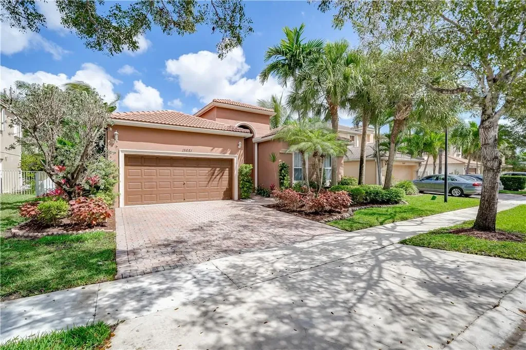 15651 SW 53rd Street Miramar FL 33027