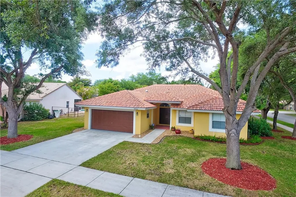 4463 NW 64th Street Coconut Creek FL 33073