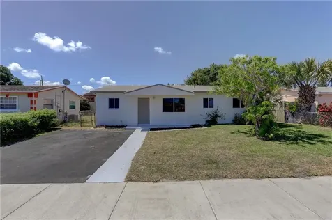 5331 NE 8th Avenue Deerfield Beach FL 33064