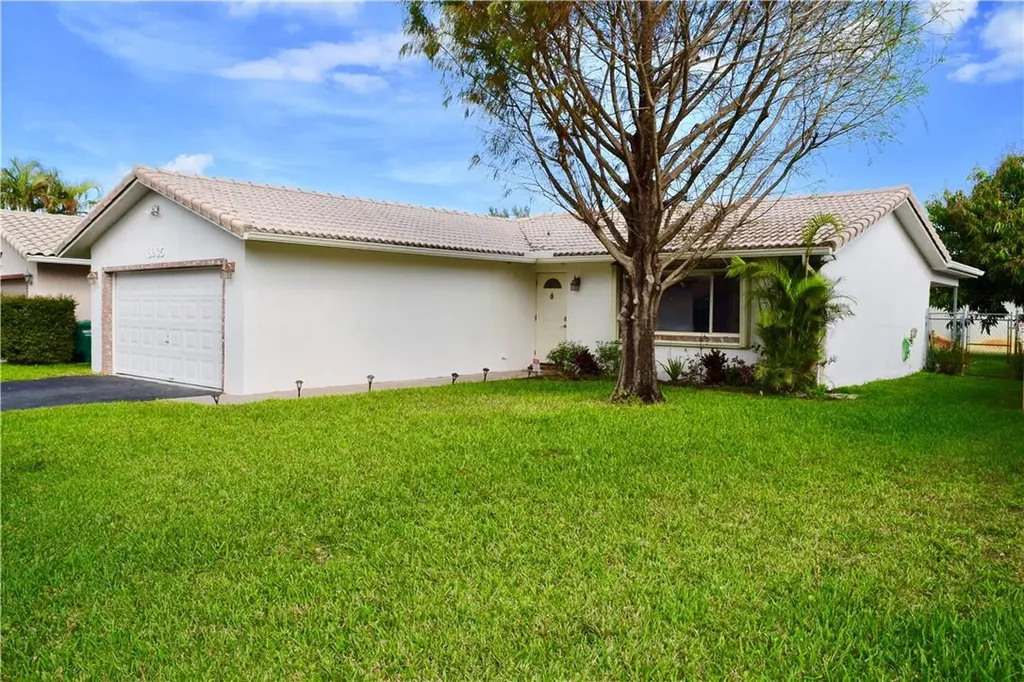 8935 NW 25th Court Coral Springs FL 33065